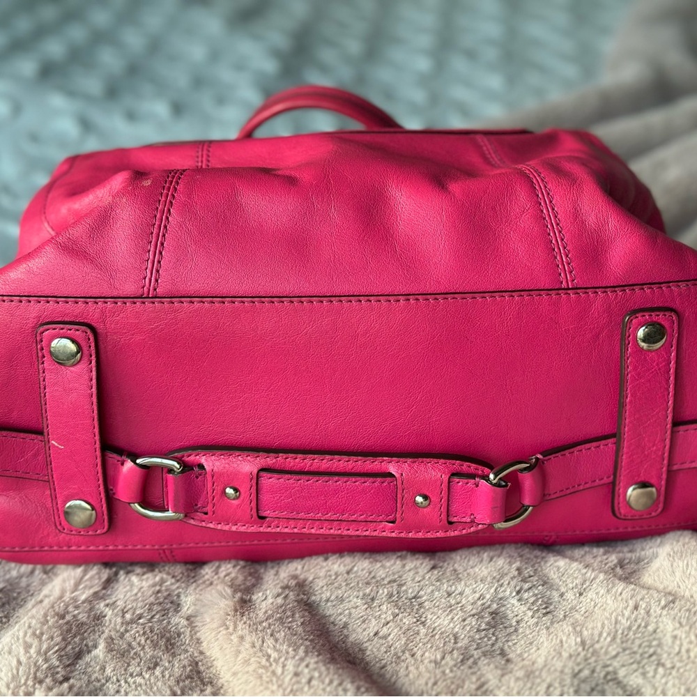 Hot Link Coach Purse - Authentictic